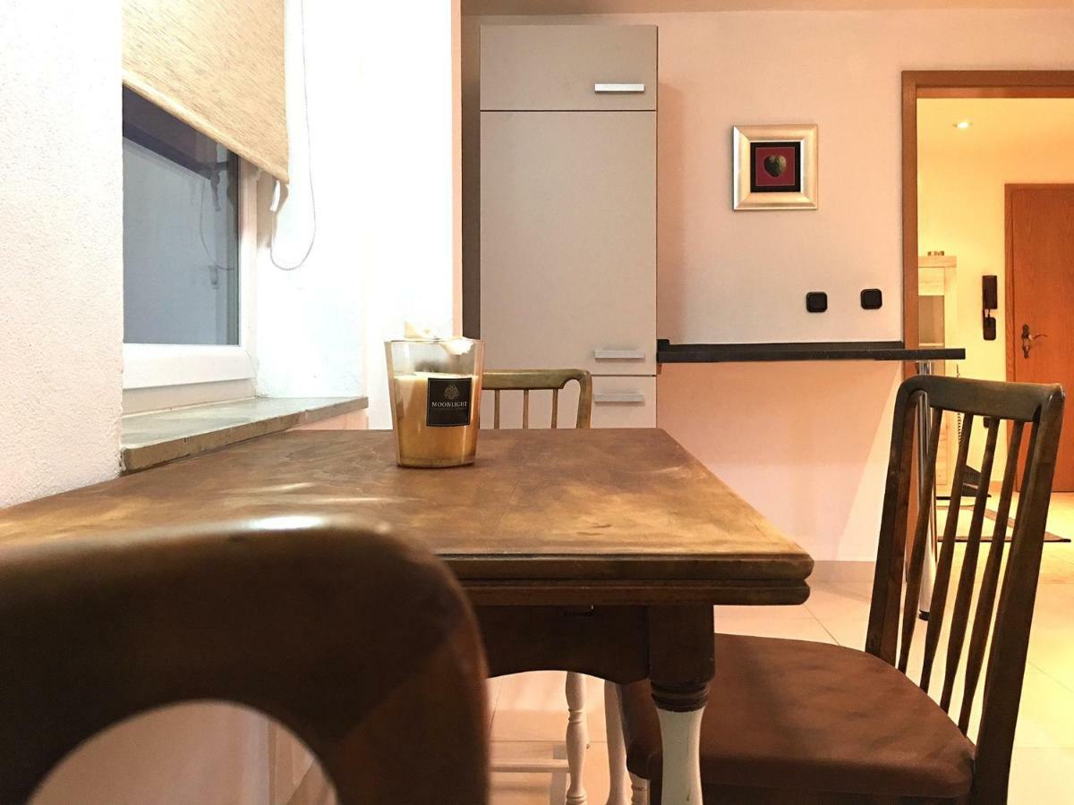 Apartment Direkt An Der Waldnaab Neustadt an der Waldnaab Bagian luar foto