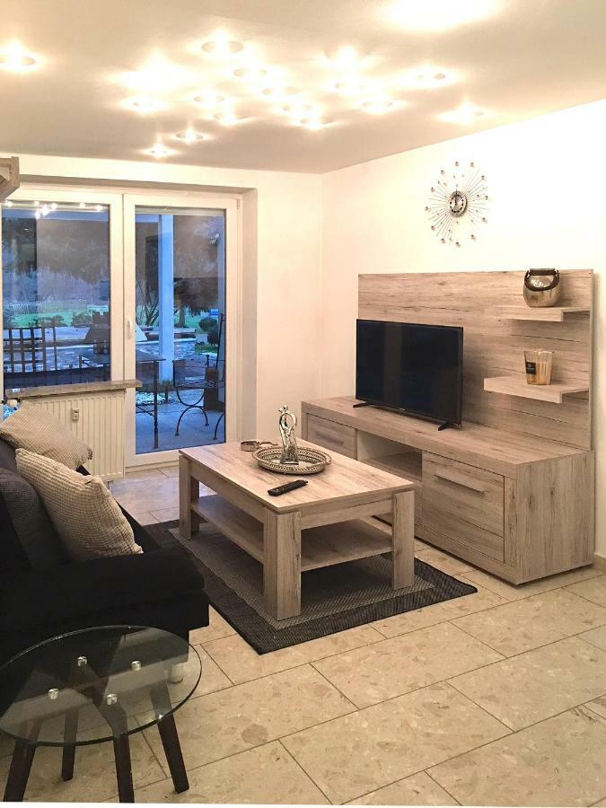 Apartment Direkt An Der Waldnaab Neustadt an der Waldnaab Bagian luar foto